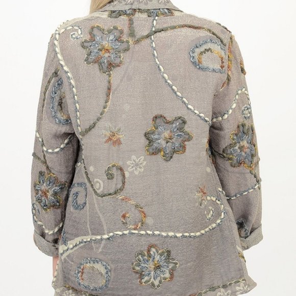 NWT Casual Studio Light Wool Embroidered Topper L XL - Picture 4 of 4